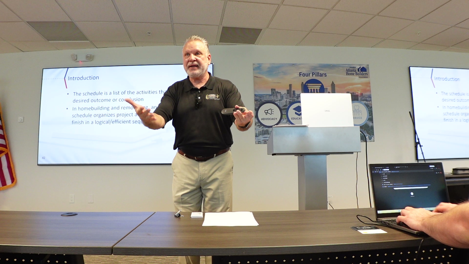 Bobby Mink coaching a leadership session